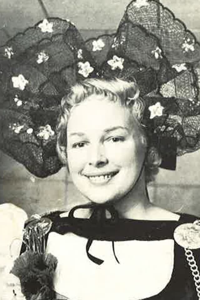 Therese Wirth-von Kaenel in eindrücklicher Tracht. Therese Wirth-von Kaenel in eindrücklicher Tracht.