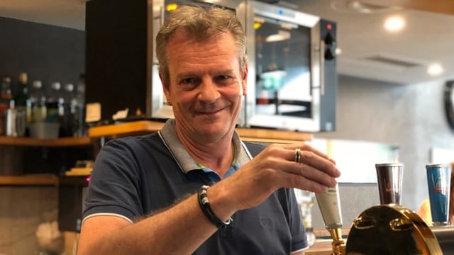 René Rechsteiner, Wirt und Präsident von Gastro Stadt St. Gallen, im Portrait im Bierfalken in St. Gallen. René Rechsteiner, Wirt und Präsident von Gastro Stadt St. Gallen, im Portrait im Bierfalken in St. Gallen.