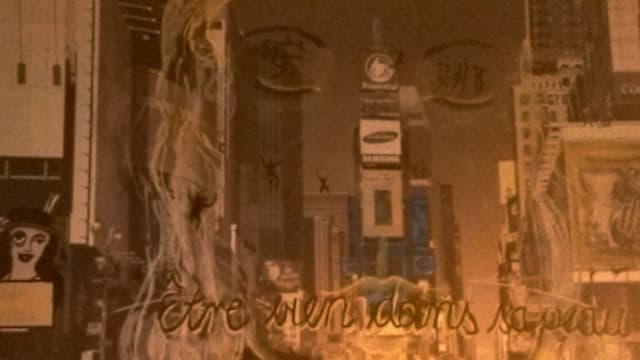 Ein Bild mit einem Gebäude im HIntergrund, darauf gemalt die Umrisse einer Frau und die Aufschrift: «Etre bien dans sa peau» Ein Bild mit einem Gebäude im HIntergrund, darauf gemalt die Umrisse einer Frau und die Aufschrift: «Etre bien dans sa peau»