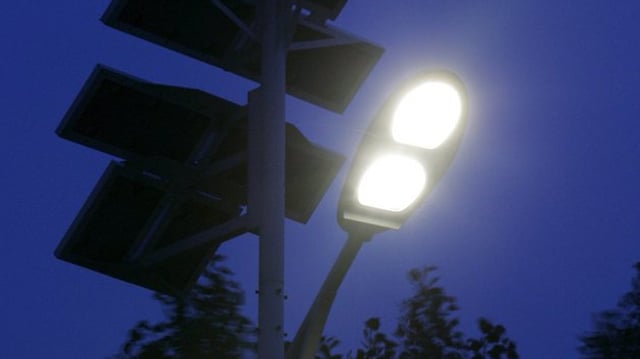 Strassenlampe nachts. Strassenlampe nachts.