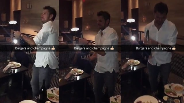 Drei Bilder aneinander: Wawrinka im weissen Hemd öffnet eine Champagner-Flasche Drei Bilder aneinander: Wawrinka im weissen Hemd öffnet eine Champagner-Flasche