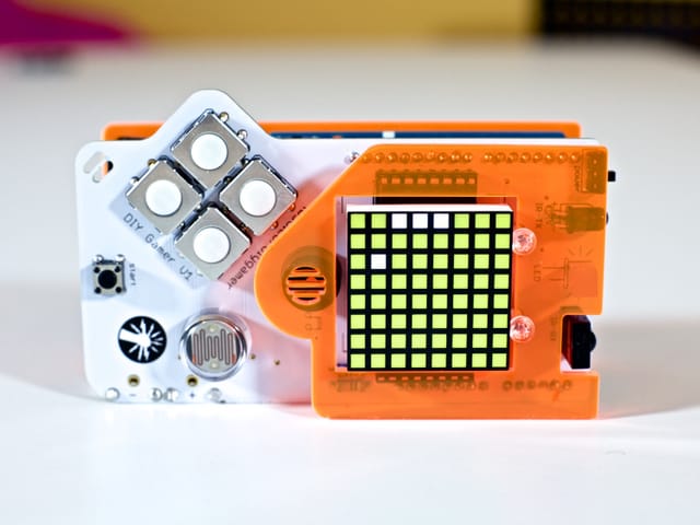 Digital - Spielkonsole selbst gemacht: Der DIY-Gamer - Radio SRF 3 - SRF