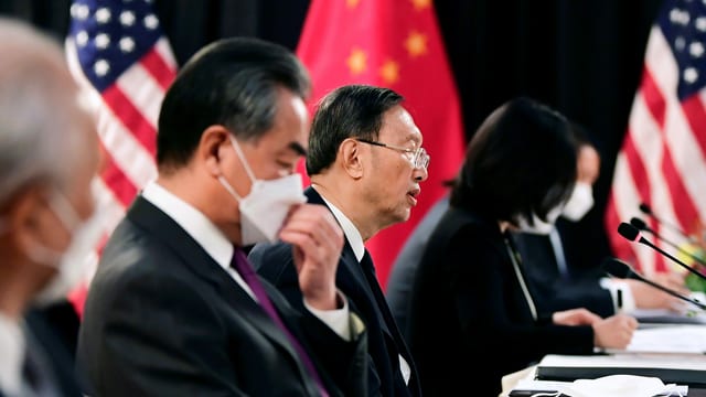 Chinas Spitzendiplomaten Yang Jiechi und Staatsrat Wang Yi. Chinas Spitzendiplomaten Yang Jiechi und Staatsrat Wang Yi.