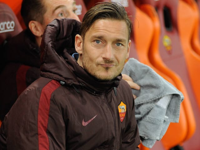 Francesco Totti auf der Ersatzbank