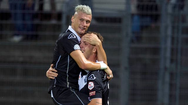 Ezgjan Alioski jubelt. Ezgjan Alioski jubelt.