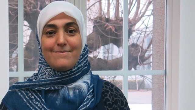 Naima Serroukh ist Juristin und Integrationshelferin. Sie kam vor 17 Jahren in die Schweiz. Naima Serroukh ist Juristin und Integrationshelferin. Sie kam vor 17 Jahren in die Schweiz.