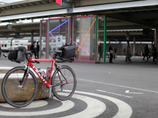 Bettinas Velo vor dem HB