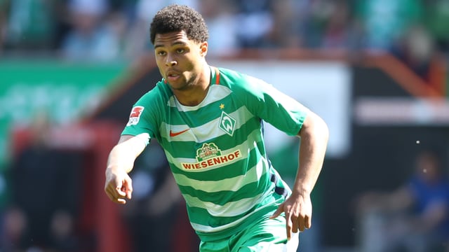 Serge Gnabry verlässt Bremen und wird künftig für Bayern München auflaufen. Serge Gnabry verlässt Bremen und wird künftig für Bayern München auflaufen.