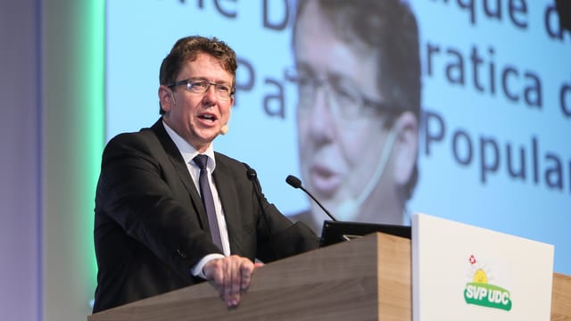 Albert Rösti während der Eröffnungsrede. Albert Rösti während der Eröffnungsrede.