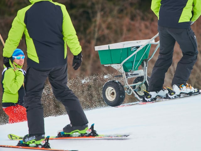 Die Piste in Ofterschwang wird präpariert Die Piste in Ofterschwang wird präpariert