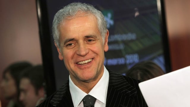 Roberto Formigoni lacht Roberto Formigoni lacht