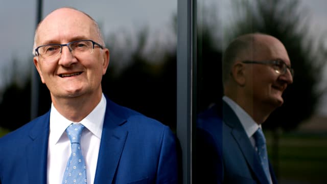Porträt Emanuel Probst. Porträt Emanuel Probst.