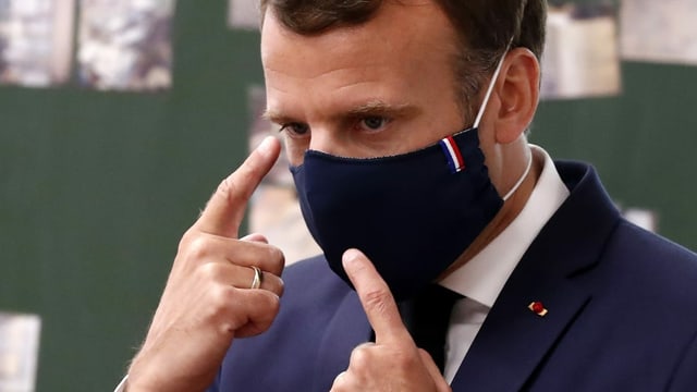 Macron mit Maske Macron mit Maske