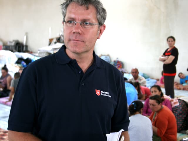 Mann in Flüchtlingslager. Mann in Flüchtlingslager.