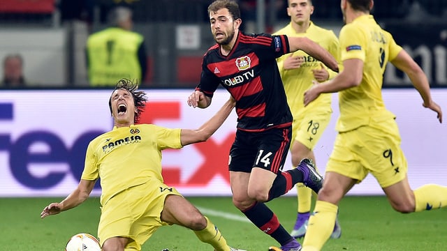 Zweikampf im Fussball. Zweikampf im Fussball.
