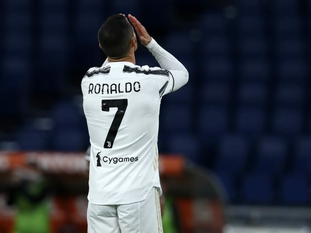 Cristiano Ronaldo. Cristiano Ronaldo.