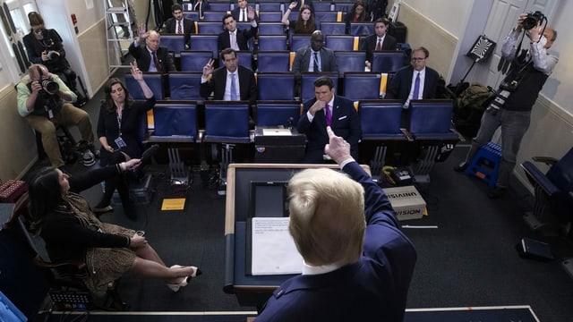 US-Präsident Trump vor Journalisten im Pressesaal des Weissen Hauses US-Präsident Trump vor Journalisten im Pressesaal des Weissen Hauses