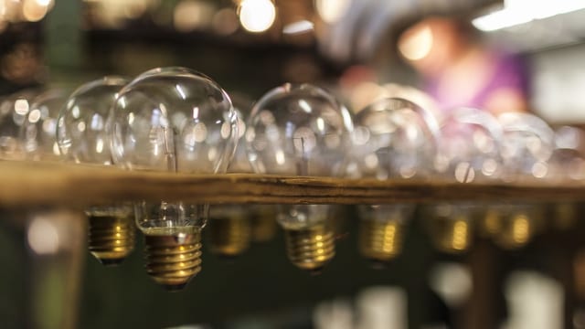 Lichterlöschen bei letzter Schweizer Glühlampen-Fabrik