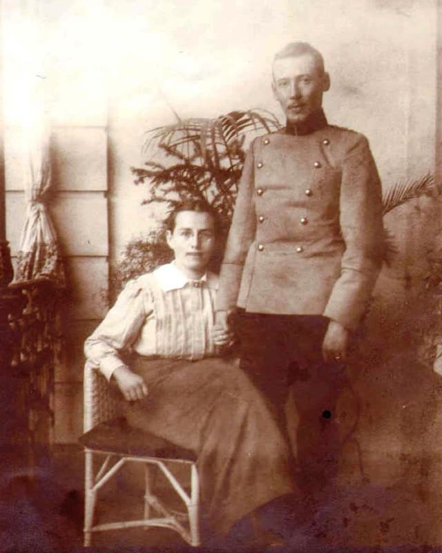 Mathilde Lejeune-Jehle und ihr Mann. Mathilde Lejeune-Jehle und ihr Mann.
