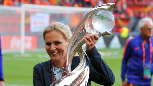 Trainerin Sarina Wiegman. Trainerin Sarina Wiegman.