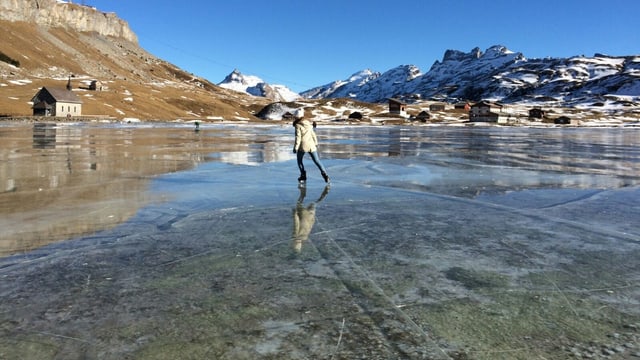 Schlittschuhlaufen auf dem Melchsee Schlittschuhlaufen auf dem Melchsee