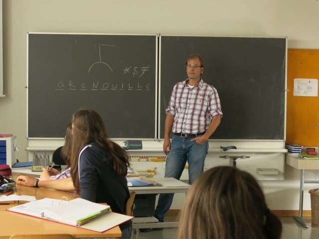 Lehrerin Riesenschwanz Liebeskugeln Kuessen