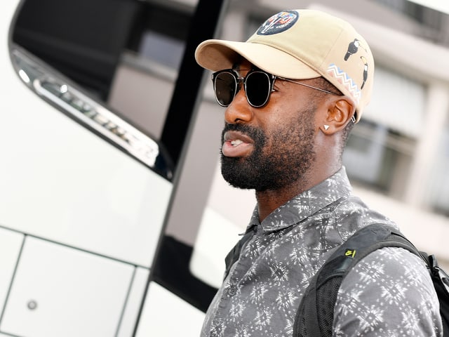 Johan Djourou mit Cap und Sonnenbrille Johan Djourou mit Cap und Sonnenbrille