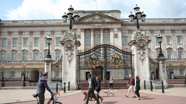 Der Buckingham-Palast bleibt diesen Sommer geschlossen. Der Buckingham-Palast bleibt diesen Sommer geschlossen.