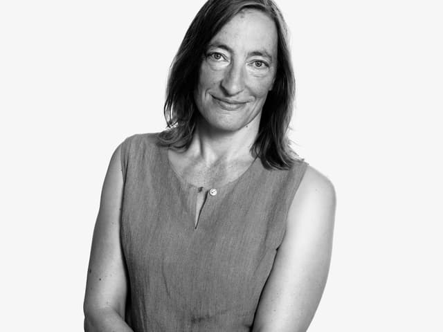 Porträt von Ruth Schweikert. Porträt von Ruth Schweikert.