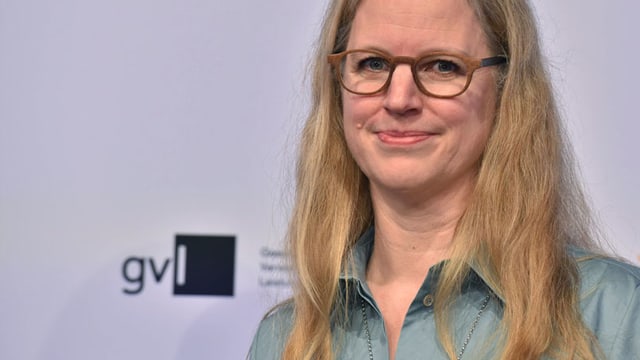 Porträt von Isabel Bogdan. Porträt von Isabel Bogdan.