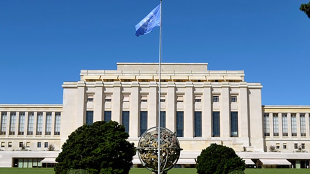 Das Gebäude der Vereinten Nationen in Genf von vorne. Das Gebäude der Vereinten Nationen in Genf von vorne.