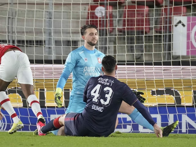 Joël Drommel und Dario Dumic von Twente Eschede.