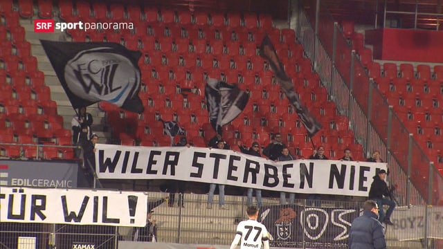 Durchhalteparolen der Fans. Durchhalteparolen der Fans.