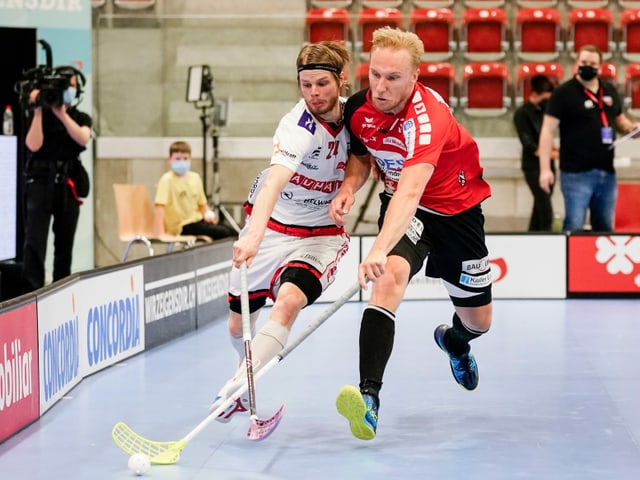 Köniz entscheidet das 3. Halbfinal-Spiel gegen Malans für sich. Köniz entscheidet das 3. Halbfinal-Spiel gegen Malans für sich.