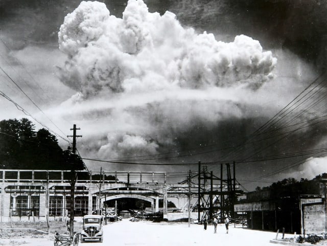 Atombombenabwurf über Nagasaki 1945. Atombombenabwurf über Nagasaki 1945.
