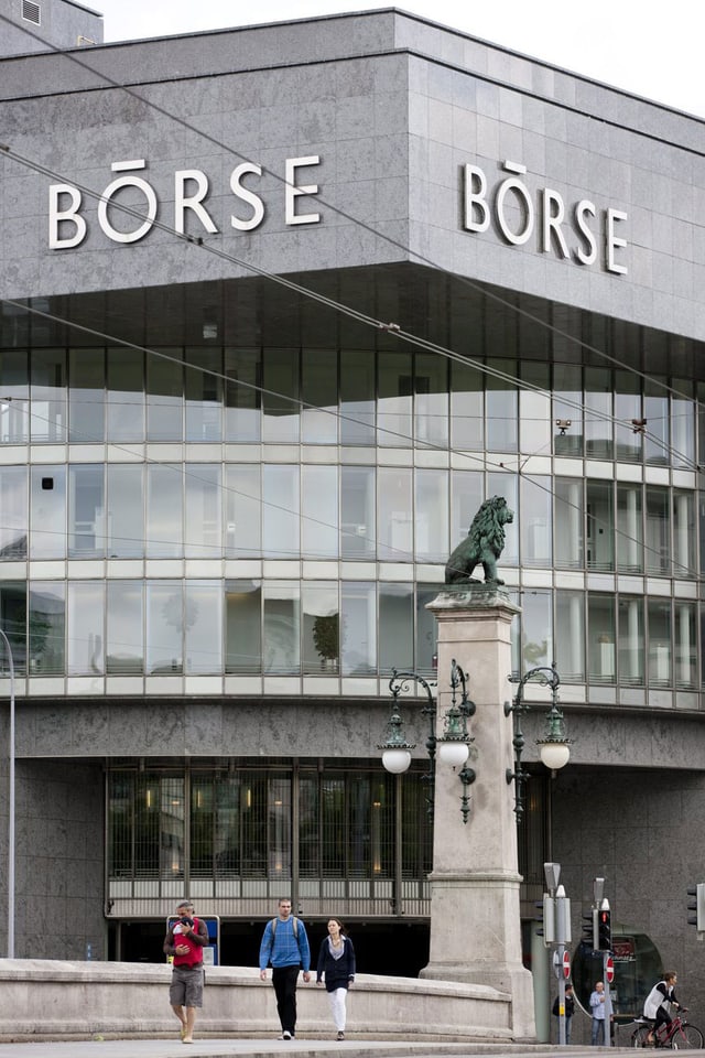 Die Schweizer Börse in Zürich von aussen. Die Schweizer Börse in Zürich von aussen.