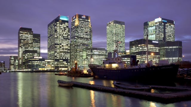 Hochhäuser von London bei Nacht. Hochhäuser von London bei Nacht.