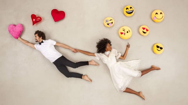 Netzwelt Grinsen Uns Emojis Die Sprache Weg Kultur Srf