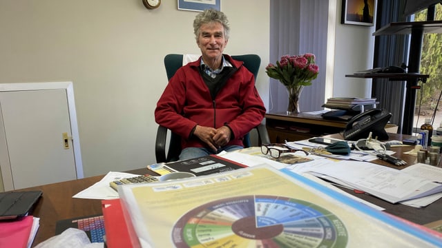Der Rooibos-Verbandsvorsitzende Martin Bergh in Südafrika. Der Rooibos-Verbandsvorsitzende Martin Bergh in Südafrika.