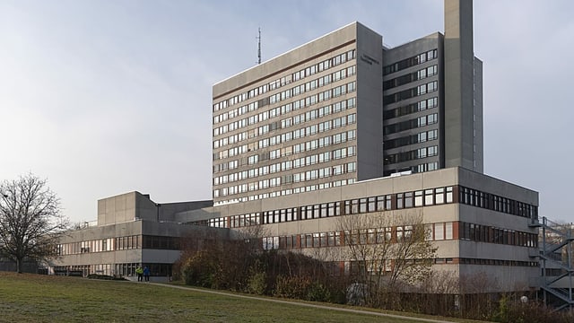 Das Kantonsspital Bruderholz Das Kantonsspital Bruderholz