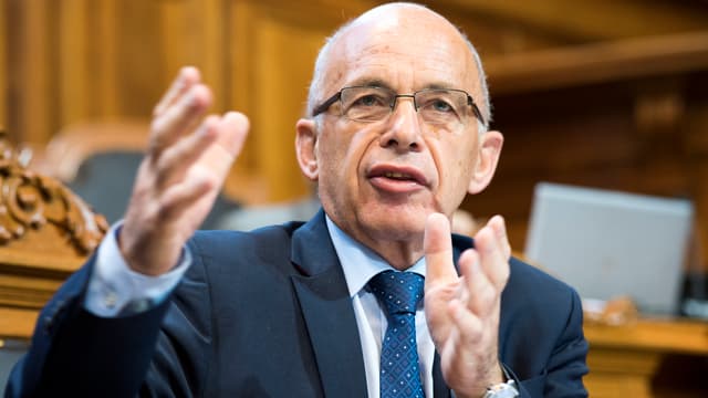 Ueli Maurer im Ständerat. Ueli Maurer im Ständerat.