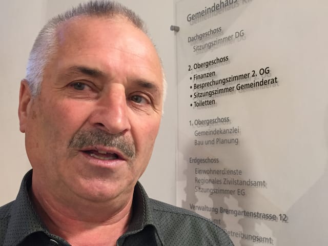 Josef Huwiler, Gemeindeammann von Sins. Josef Huwiler, Gemeindeammann von Sins.