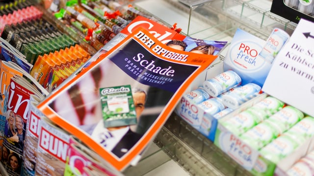 Zeitungen in einem Kiosk Zeitungen in einem Kiosk