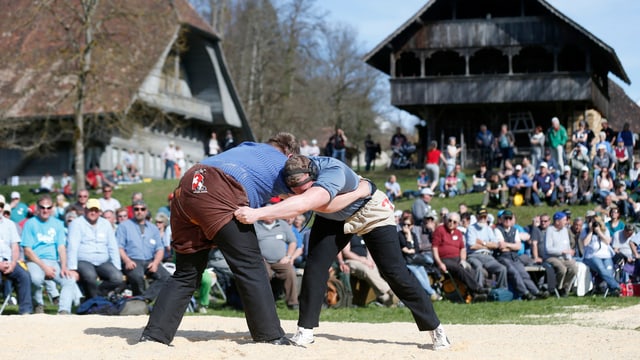 Zwei Schwinger. Zwei Schwinger.