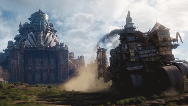 Eine kleine Stadt fährt auf Rädern davon. Im Hintergrund fährt eine grosse Stadt hinterher. Eine kleine Stadt fährt auf Rädern davon. Im Hintergrund fährt eine grosse Stadt hinterher.