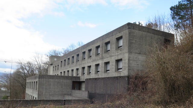 Betonklotz in Natur. Betonklotz in Natur.