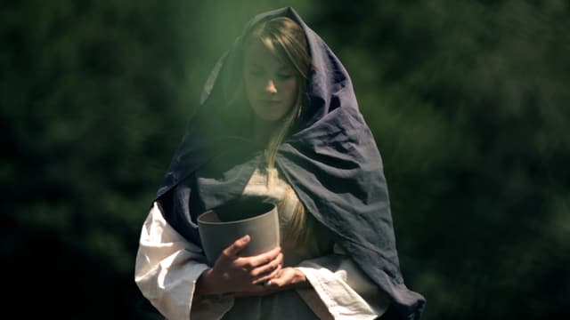 «Ich fand einen sehr emotionalen Bezug zur Figur.» – Julia Meade als Maria Magdalena. «Ich fand einen sehr emotionalen Bezug zur Figur.» – Julia Meade als Maria Magdalena.