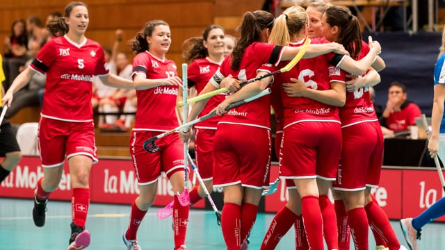 Frauen treffen in der schweiz