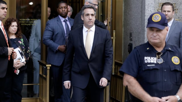 Cohen vor Gericht. Cohen vor Gericht.