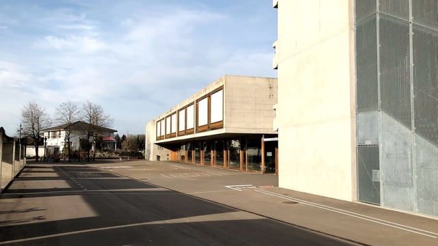 Schulhausplatz. Schulhausplatz.